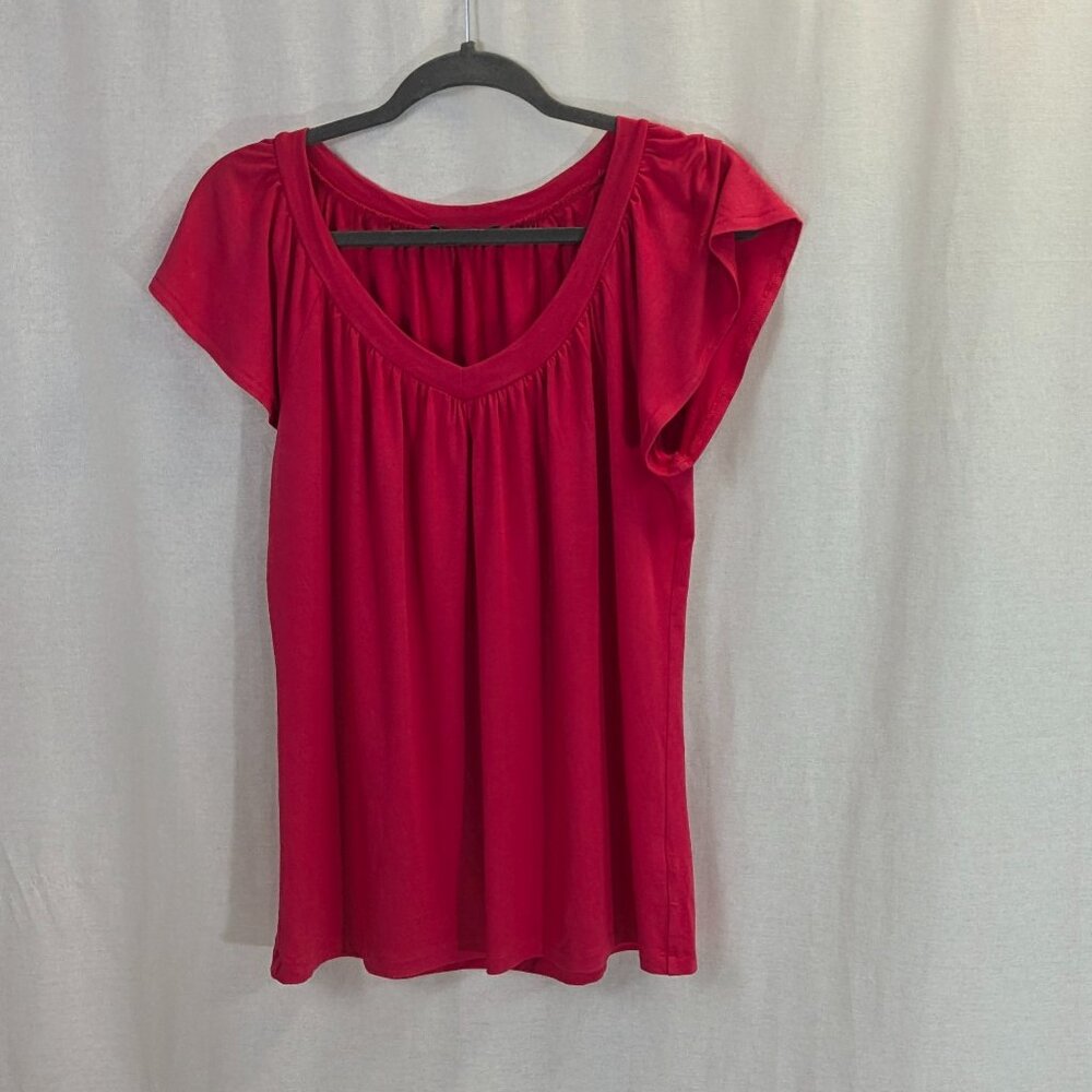 Tart Size *Small (Way Oversized, More Like Large) Dark Pink Top